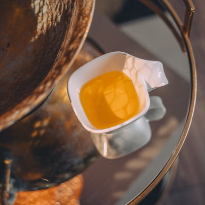 Saulespuķu sēklu eļļa